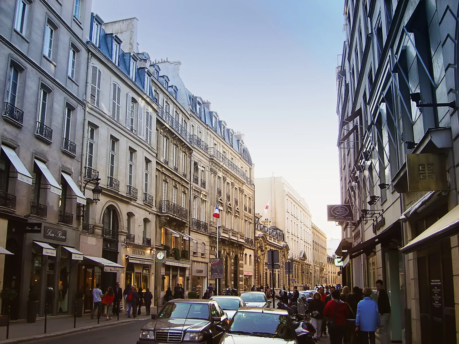 Alaïa stores worldwide