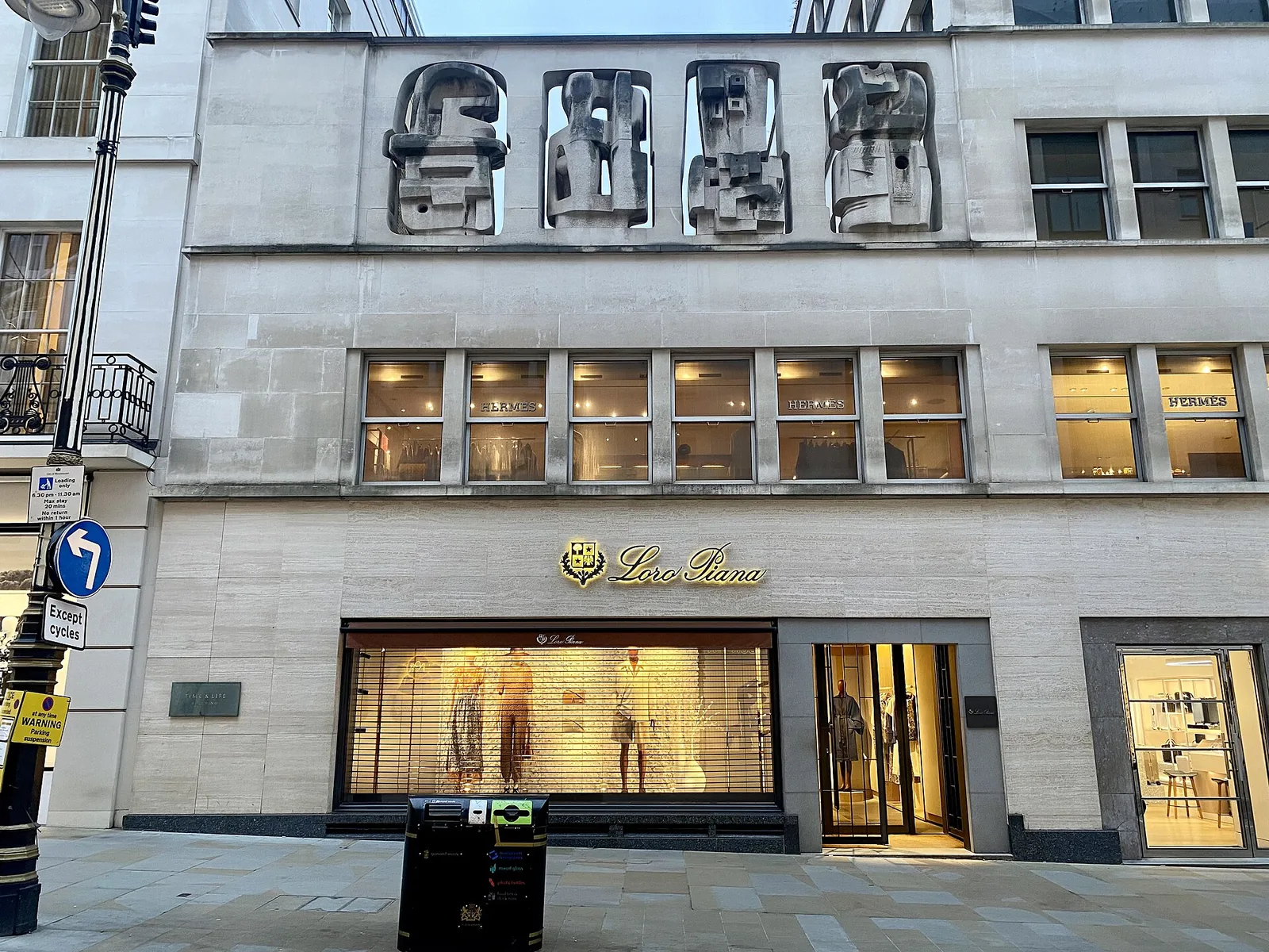 Loro Piana stores worldwide