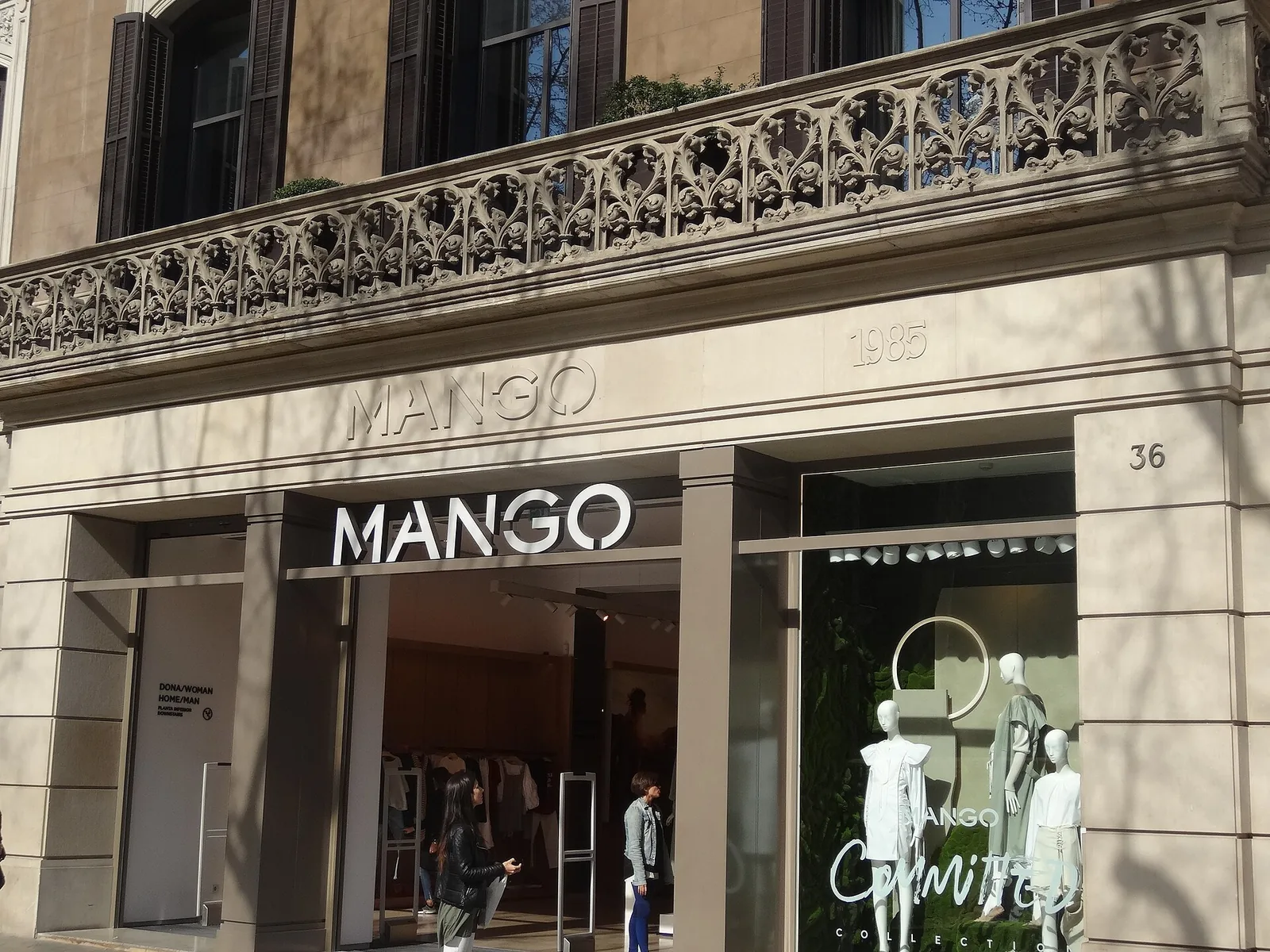 Mango stores worldwide