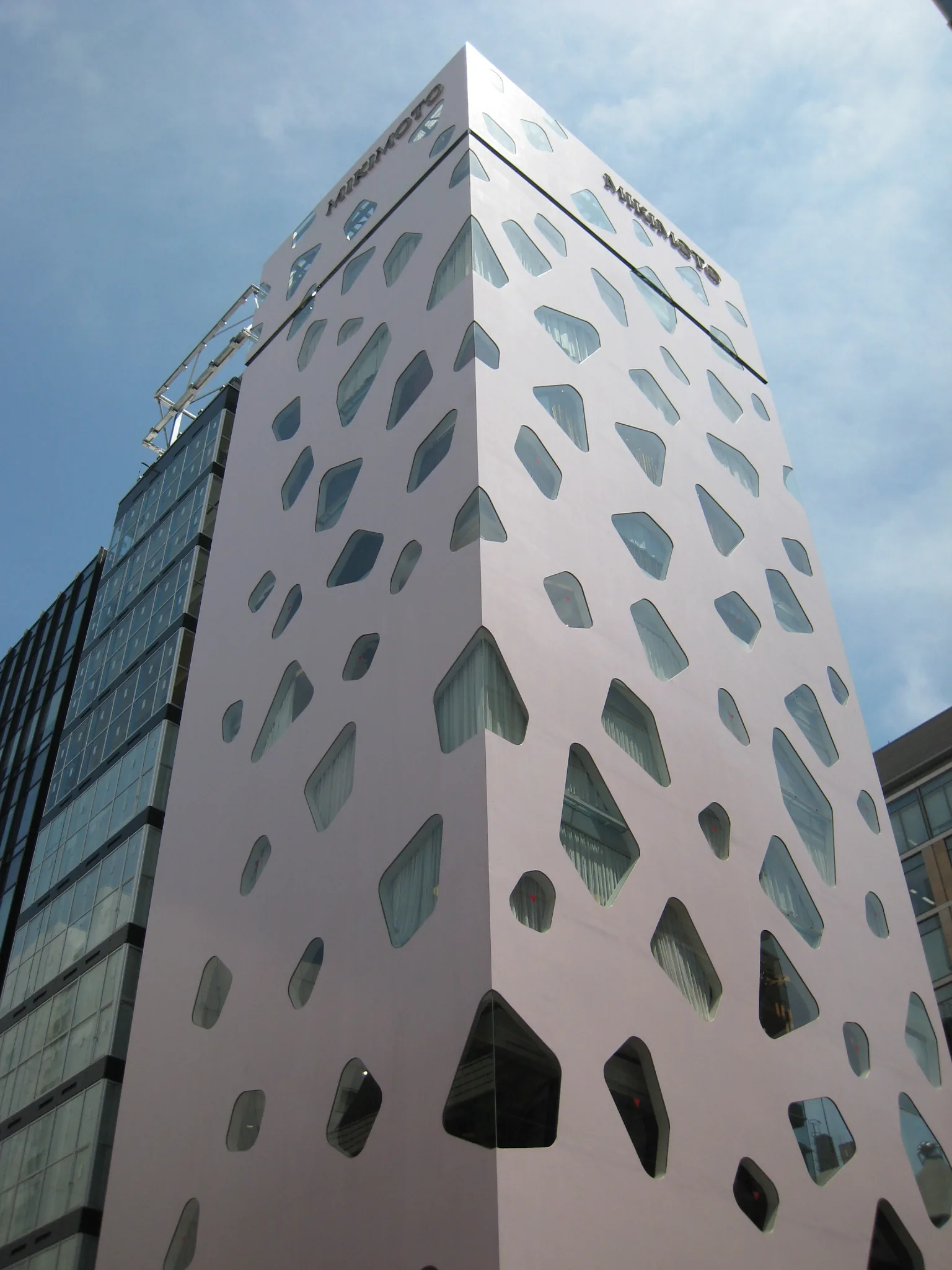 Mikimoto stores worldwide