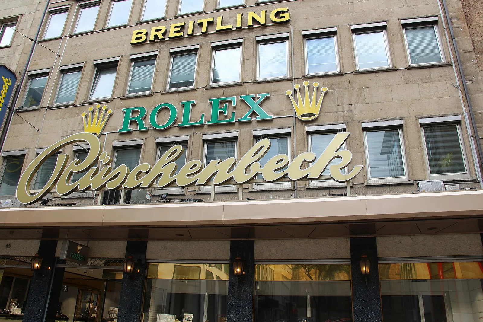Rolex stores worldwide: 56 locations